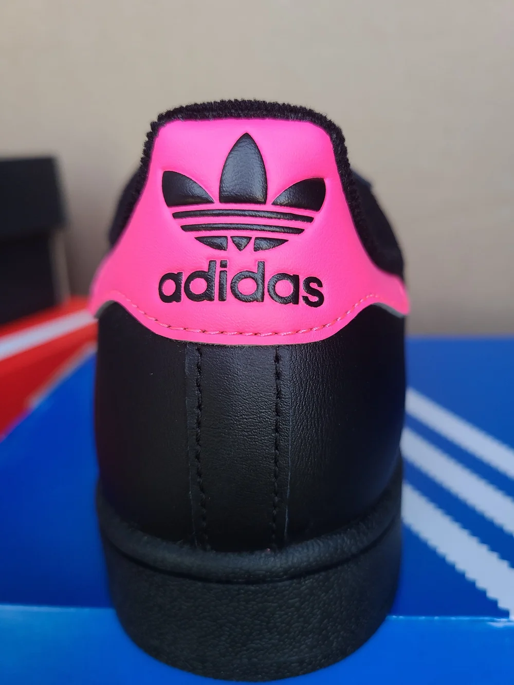 Adidas Superstar IIJ Girls size 4.5 women size 6 new with box